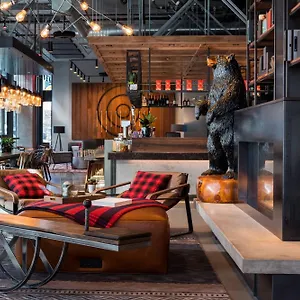Moxy Downtown Seattle